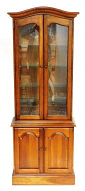 ETHAN ALLEN STEP BACK DISPLAY