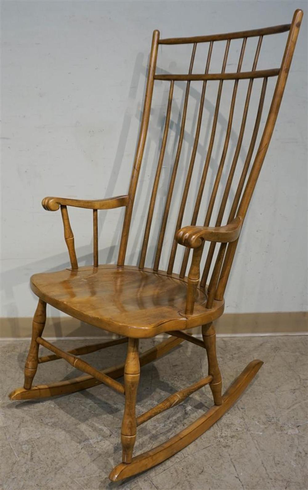 ETHAN ALLEN WINDSOR STYLE MAPLE