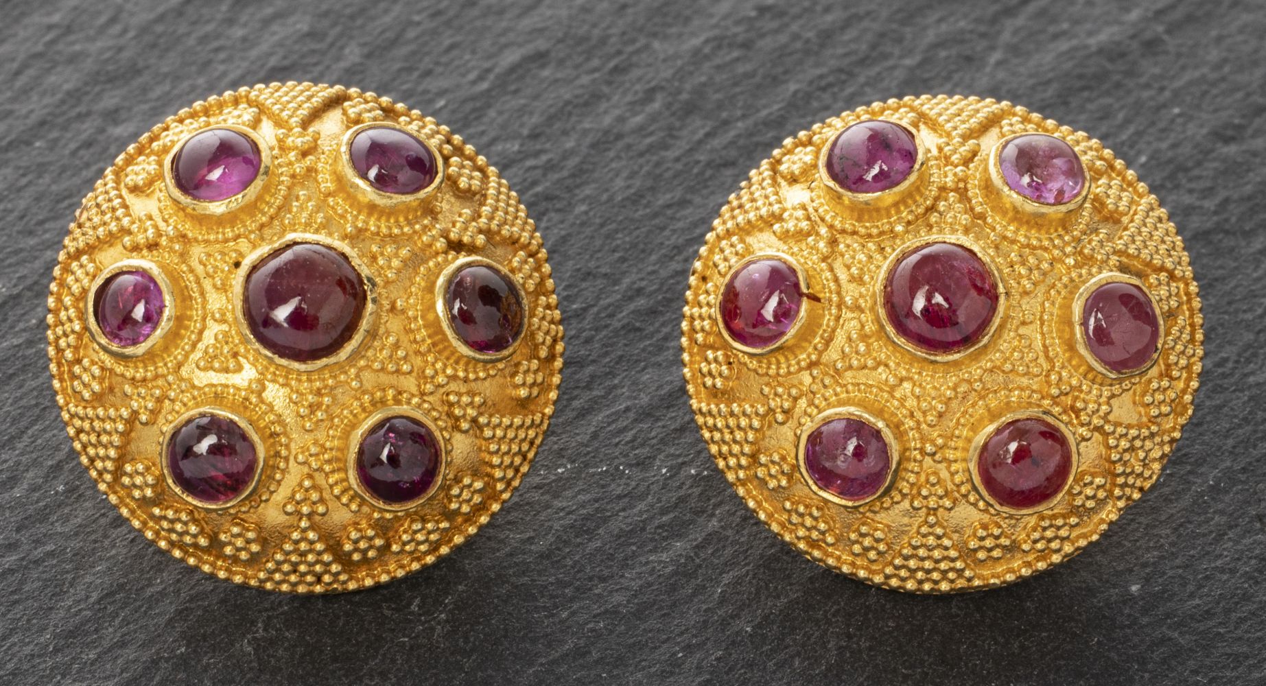 ETRUSCAN REVIVAL 22K YELLOW GOLD