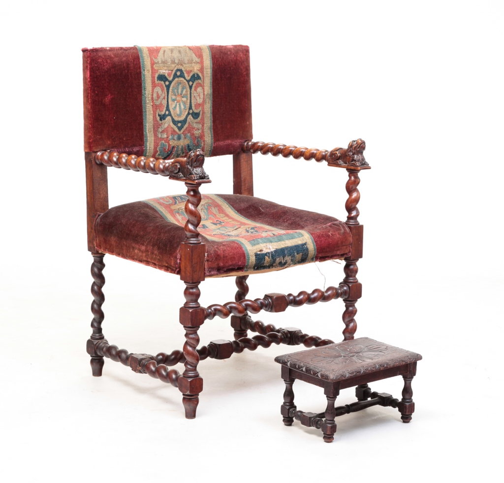 EUROPEAN CARVED CHAIR AND JOINT