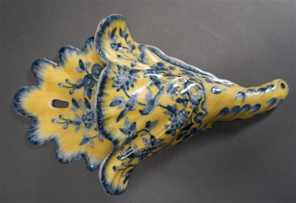 EUROPEAN CERAMIC WALL POCKET,