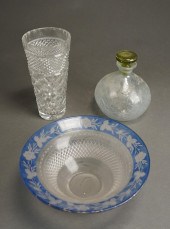 EUROPEAN CUT GLASS VASE, A PAL