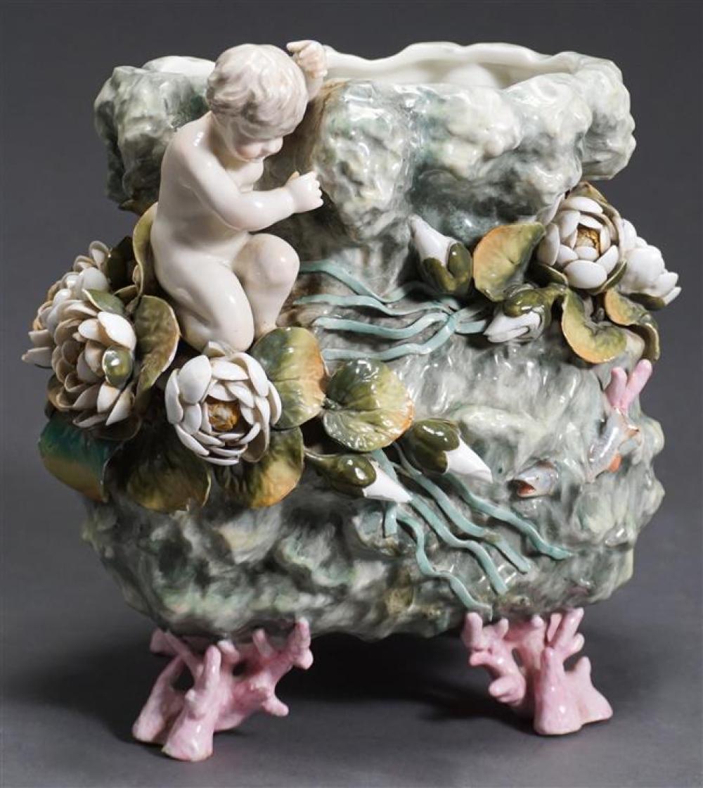 EUROPEAN DECORATED PORCELAIN