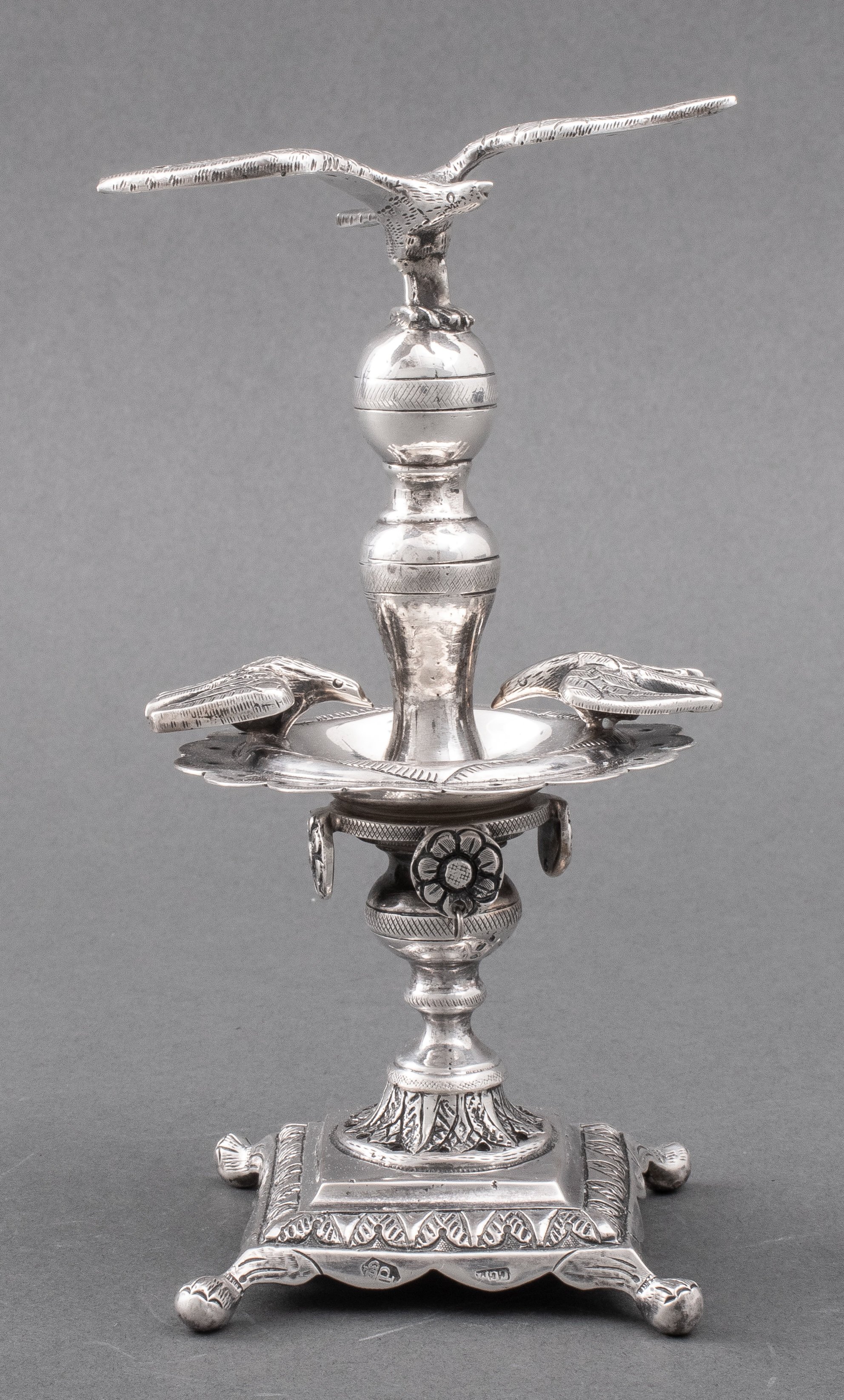 EUROPEAN SILVER BIRD FOUNTAIN