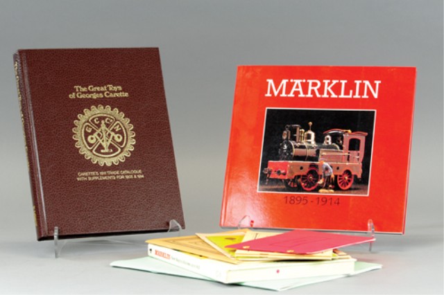 EUROPEAN TOY BOOK AND CATALOG LOT