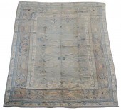 EUROPEAN WOOL RUGwith floral d
