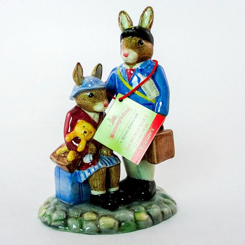 EVACUEE BOY AND GIRL DB373 -