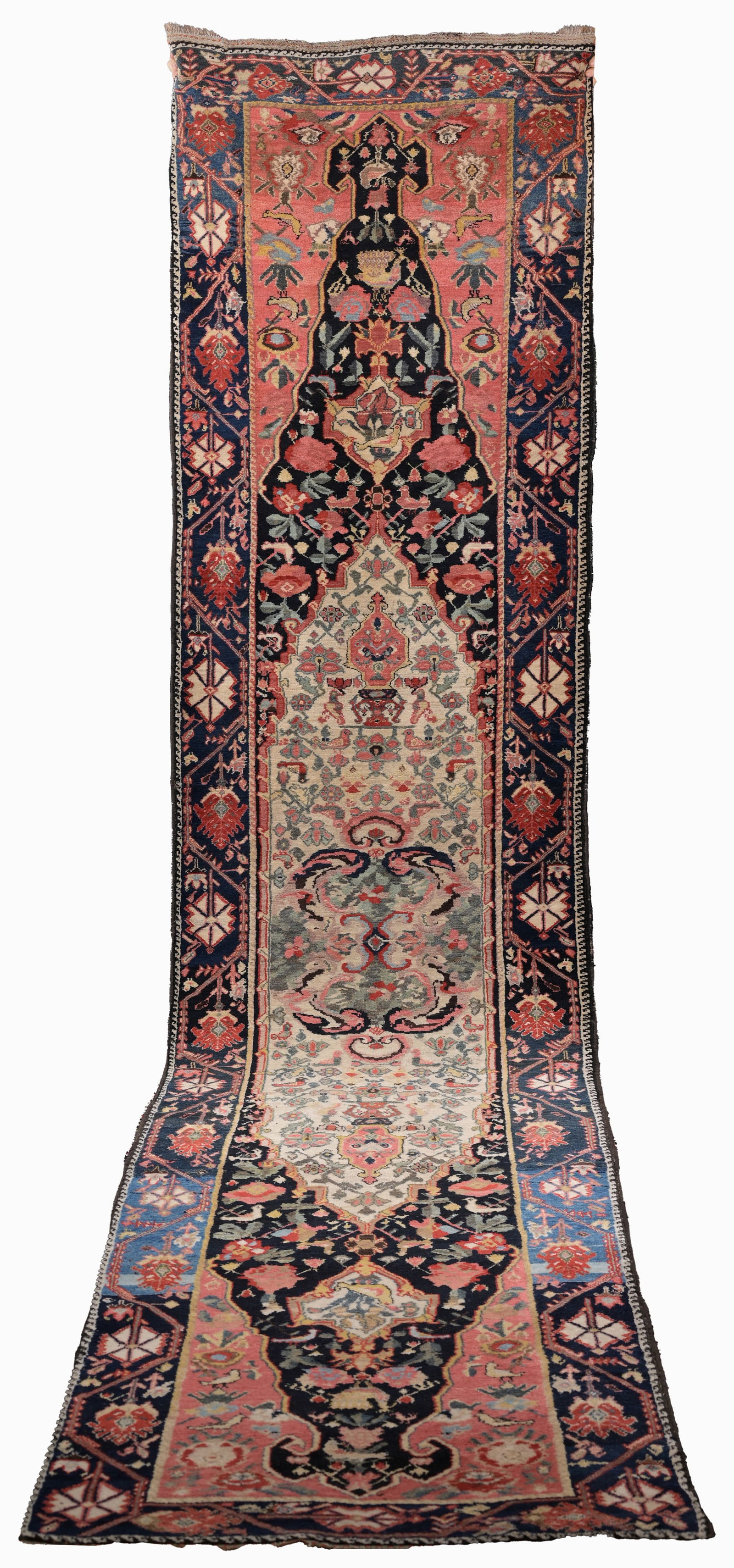 EXCEPTIONAL ANTIQUE PERSIAN BIJAR