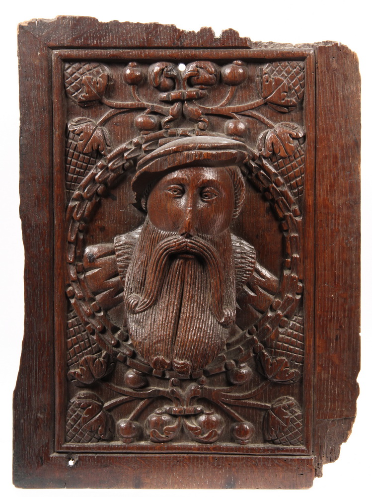 EXCEPTIONAL ENGLISH OAK PORTRAIT