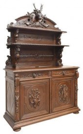 EXCEPTIONAL FRENCH CARVED HUNT