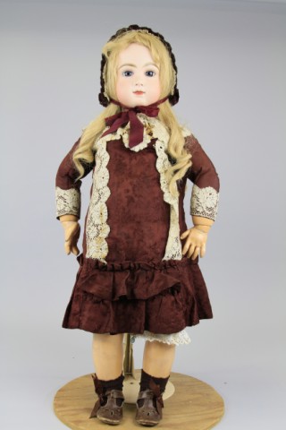 EXCEPTIONAL LARGE JUMEAU BEBE