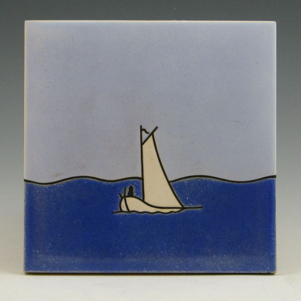 Exceptionally rare Hull Faience