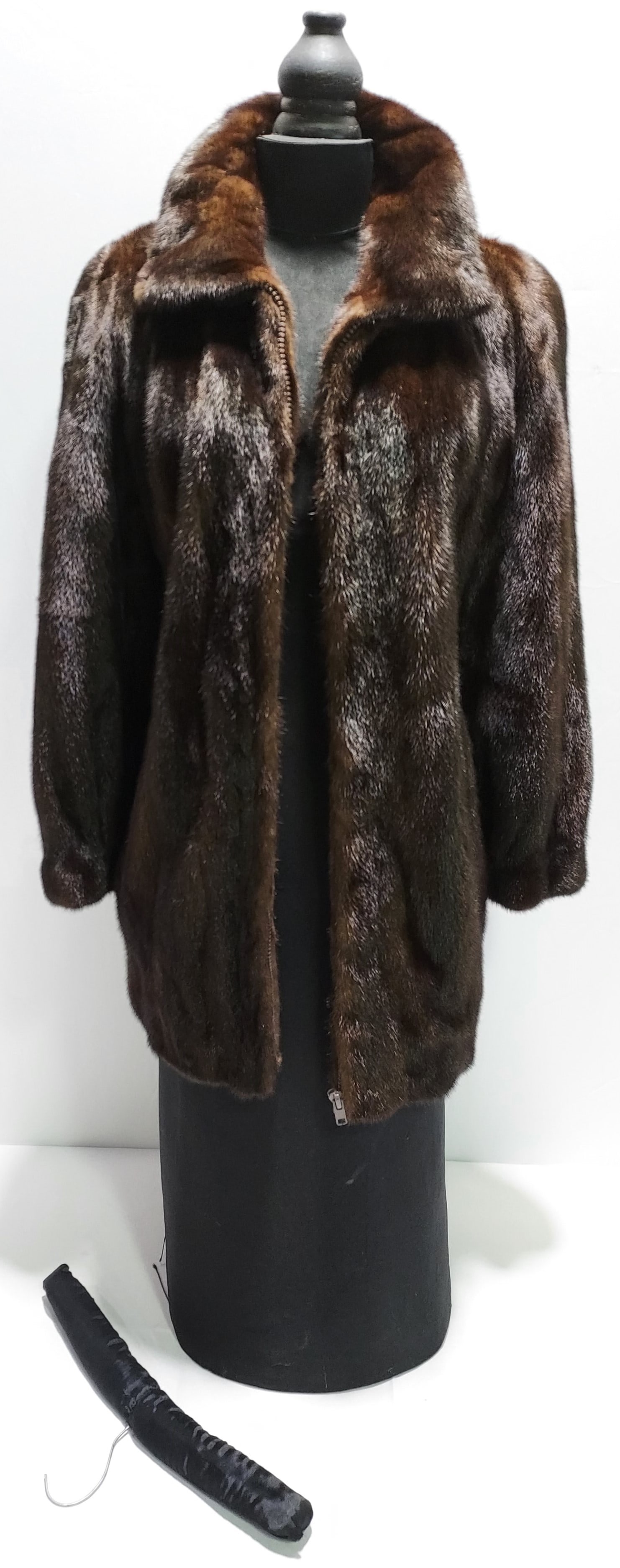 EXCLUSIVE FURS BY RAMON ZIP UP MINK