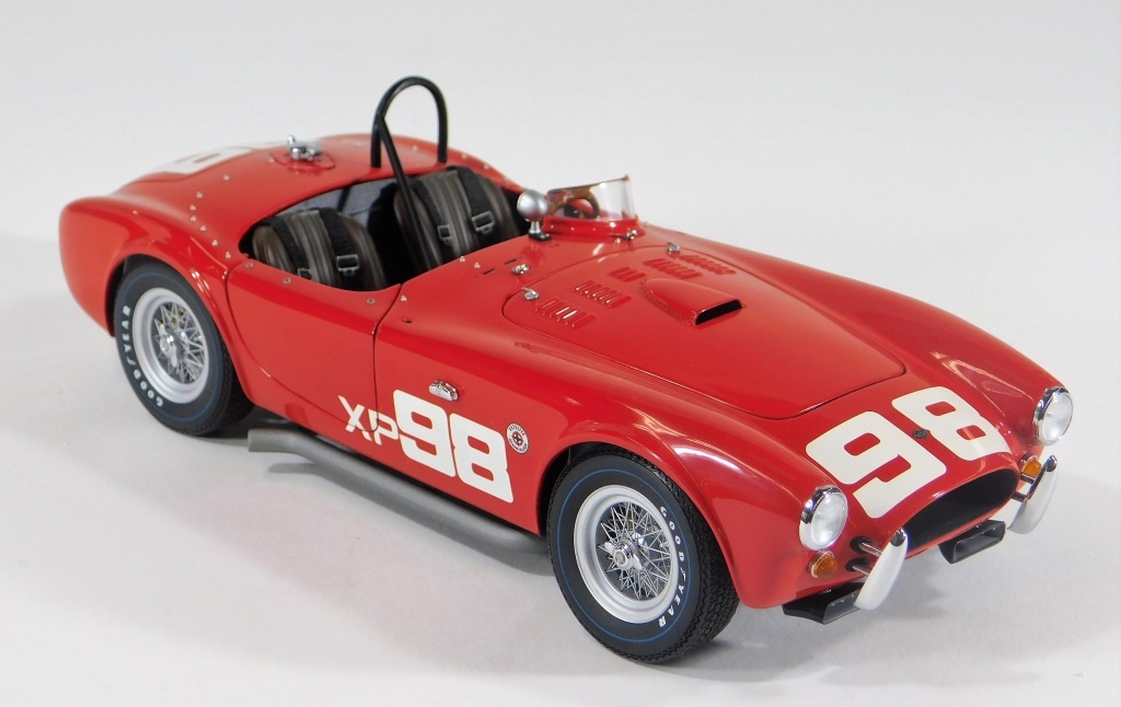 EXOTO RACING LEGENDS 1962 AC
