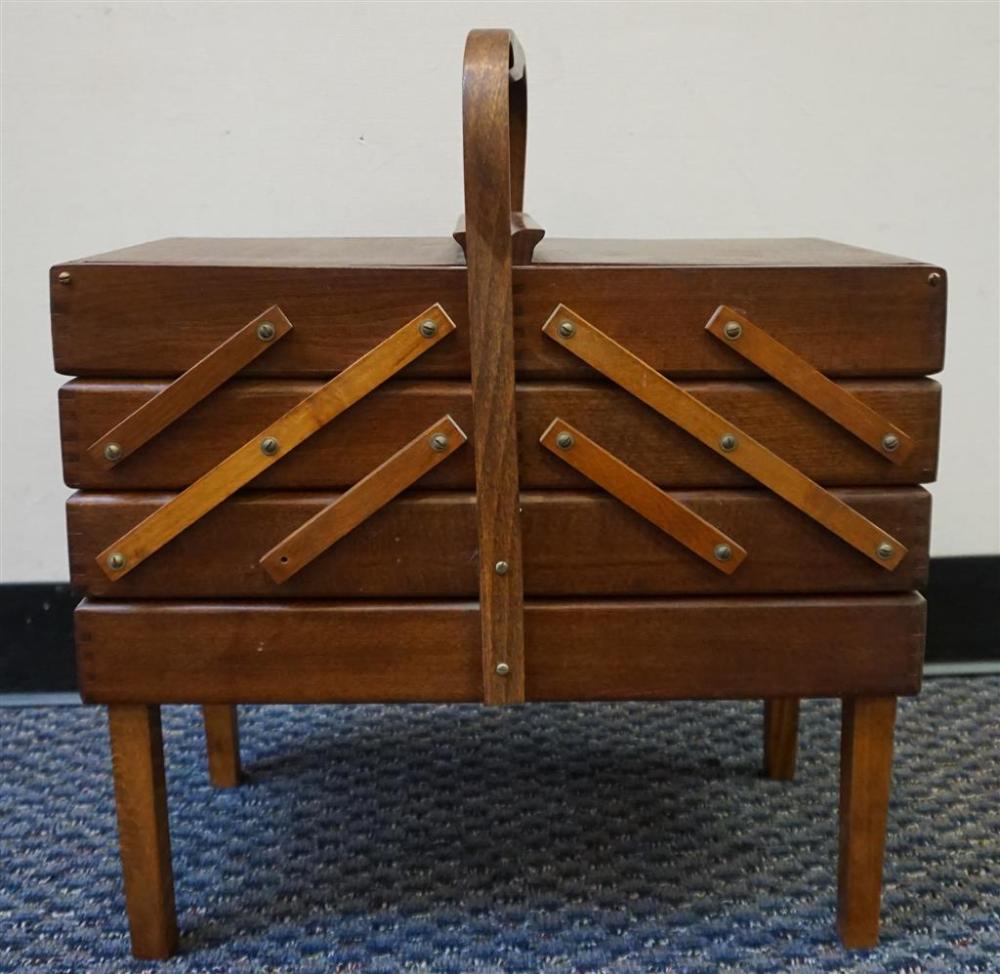 EXPANDABLE FRUITWOOD SEWING