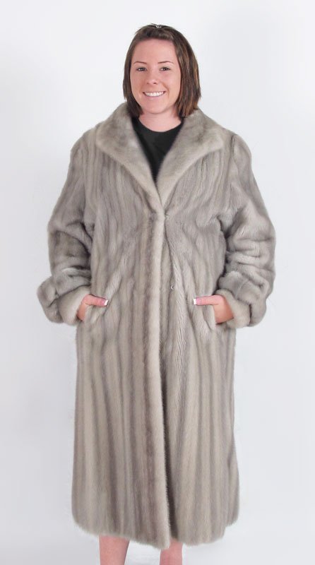 EXQUISITE FULL LENGTH GREY MINK