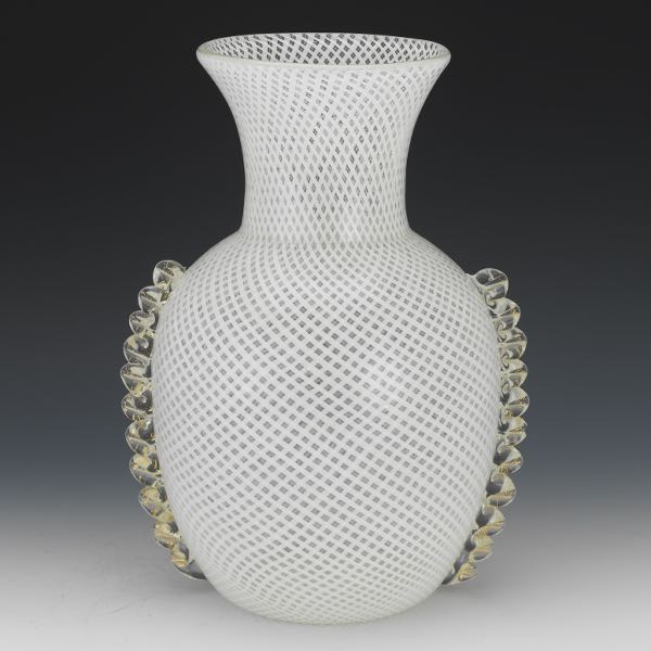 EXQUISITE MURANO ART GLASS WITH