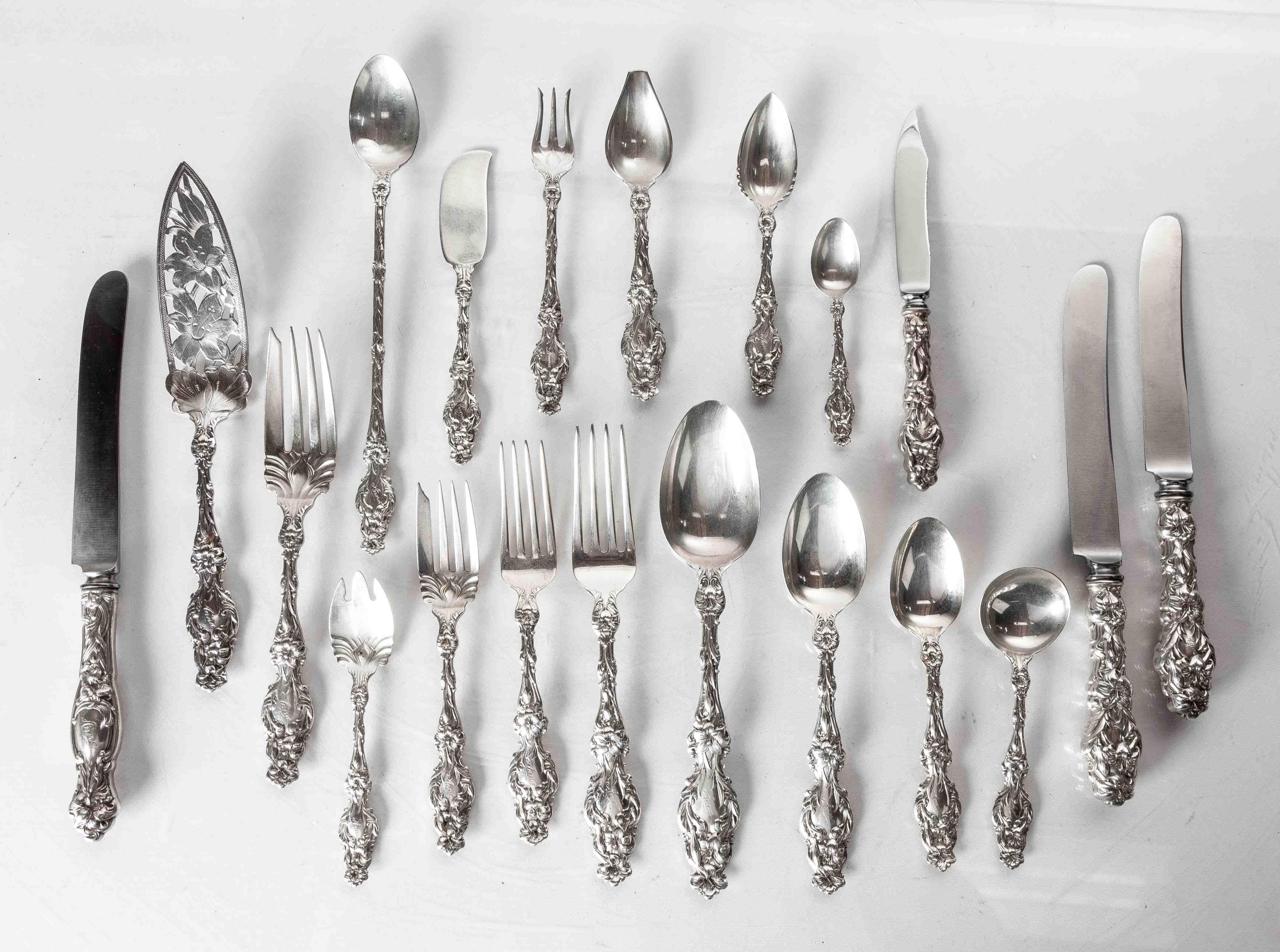 EXTENSIVE SERVICE OF WHITING