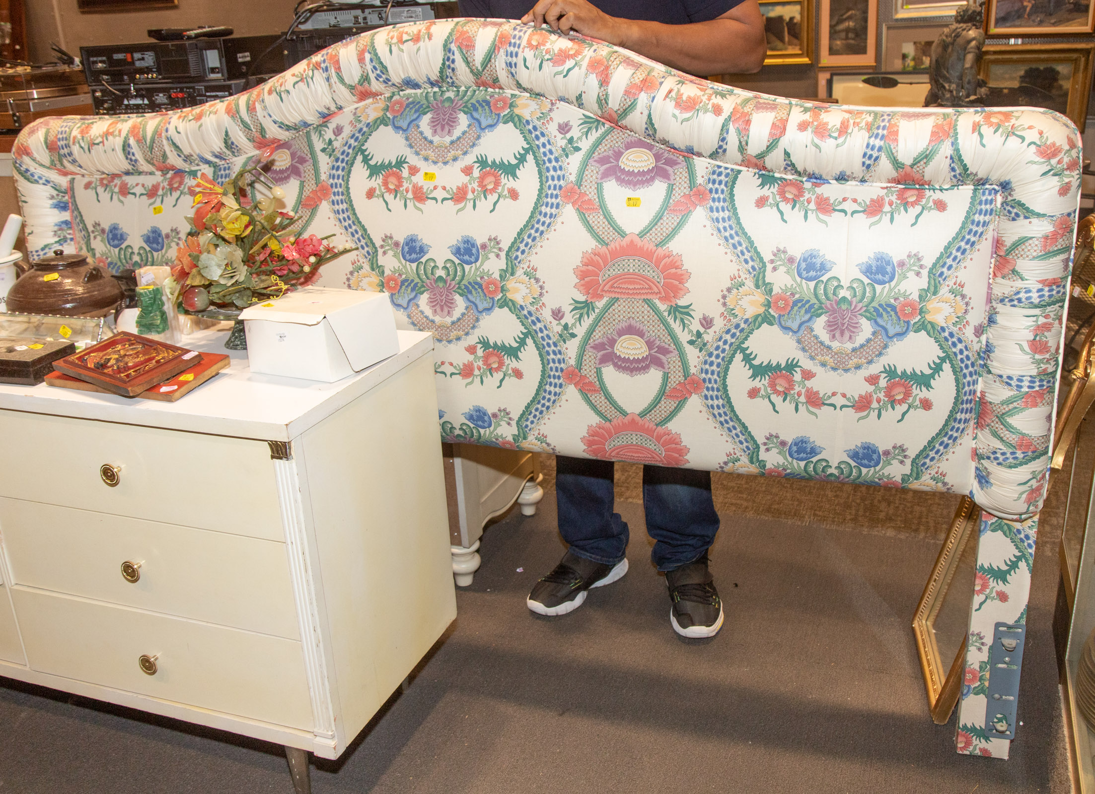 FABRIC COVERED HEADBOARD .