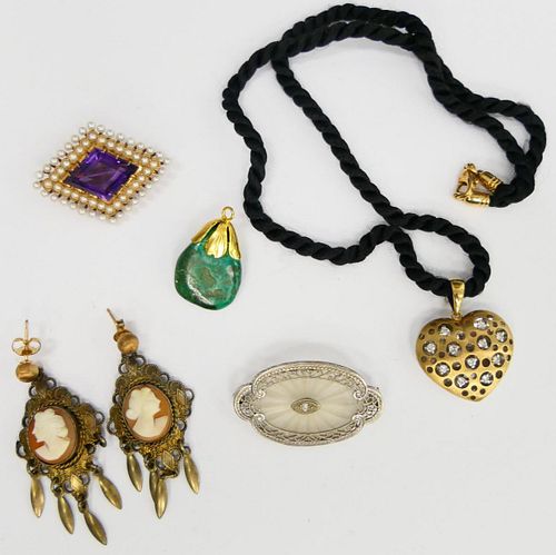 FABULOUS COLLECTION OF ANTIQUE