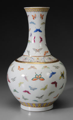 Famille Rose Bottle Vase China,
