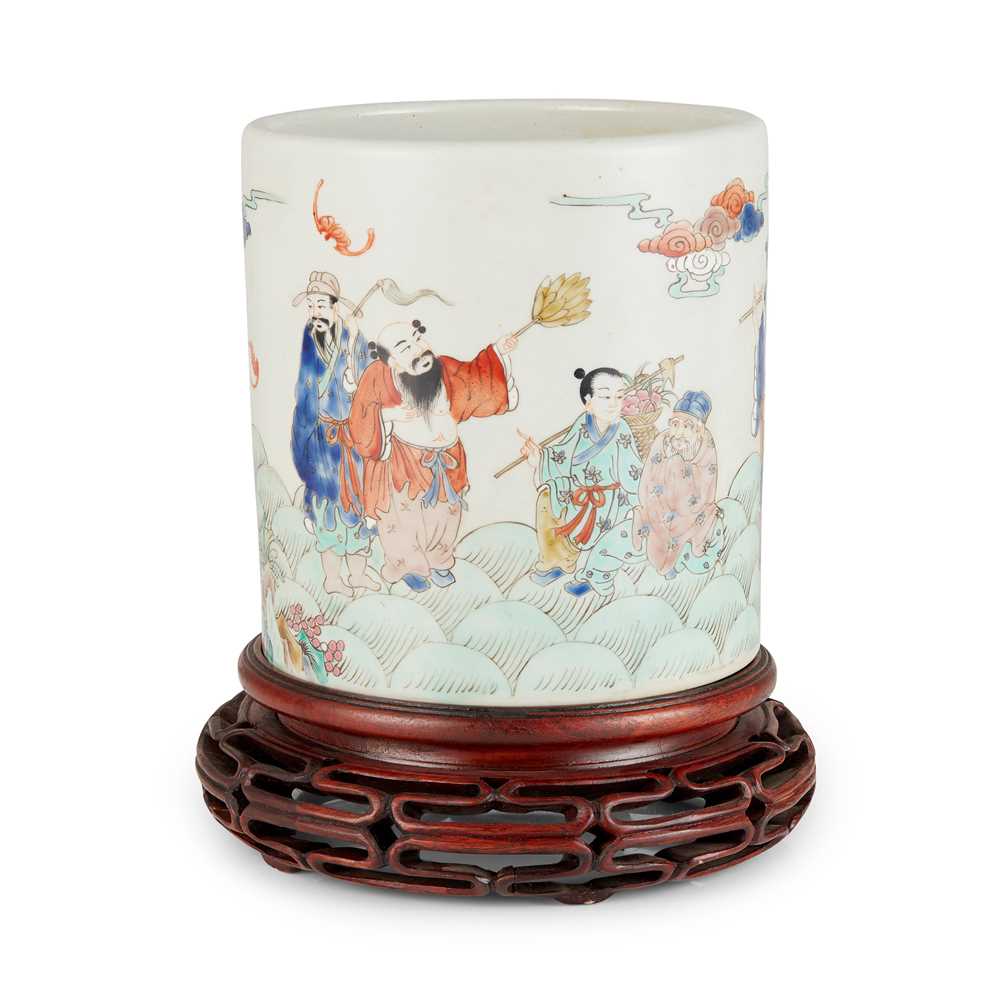FAMILLE ROSE 'EIGHT IMMORTALS'