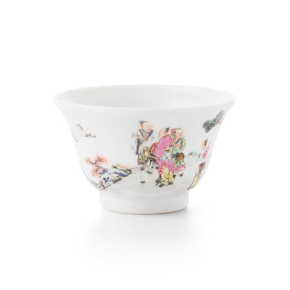 FAMILLE ROSE 'IMMORTAL' CUP