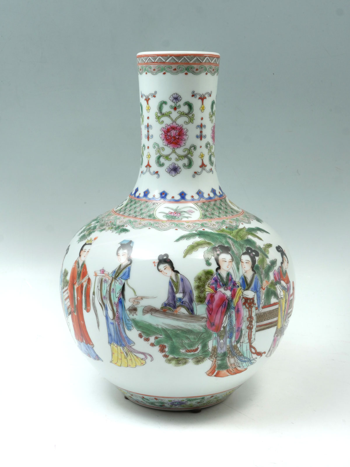 FAMILLE VERTE CHINESE PORCELAIN