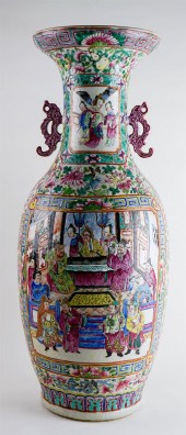 FAMILLE VERTE PORCELAIN FLOOR