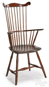 FANBACK WINDSOR ARMCHAIR<br>Fa