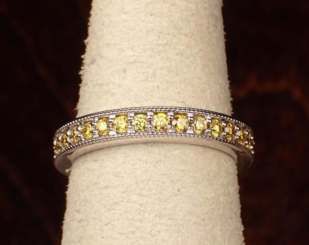 FANCY YELLOW DIAMOND AND WHITE GOLD