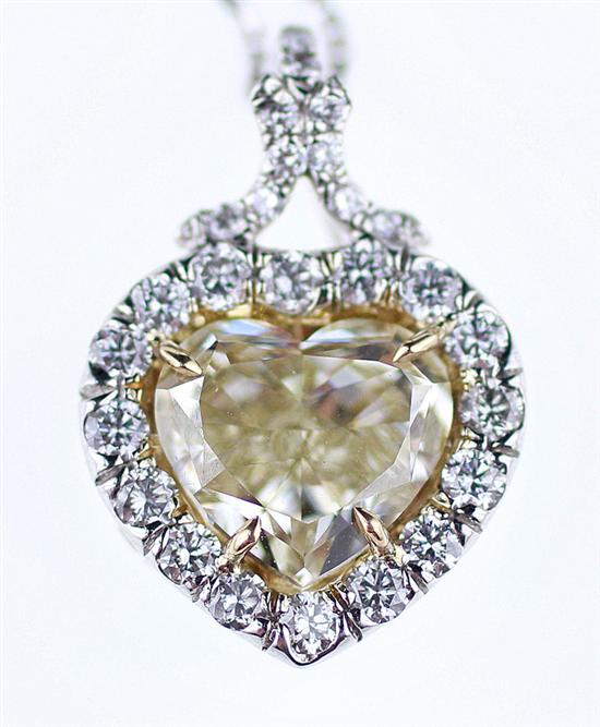 Fancy yellow diamond heart-shaped