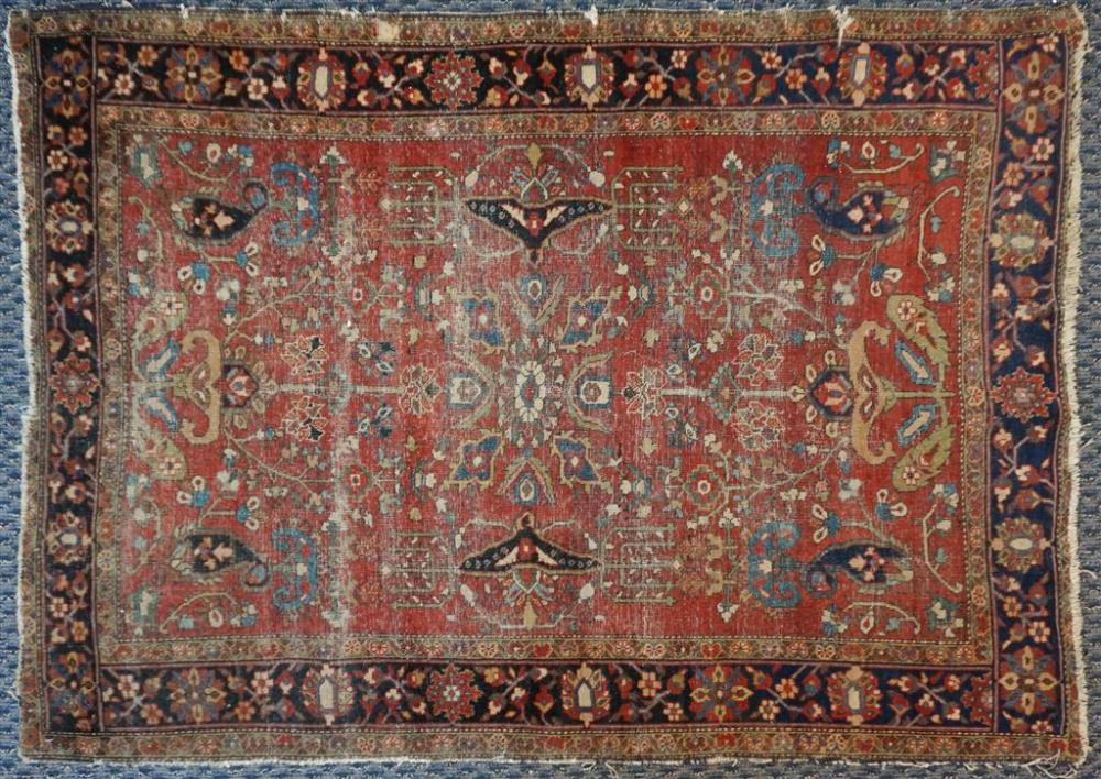 FARAHAN SAROUK RUG, 4 FT 8 IN X 3