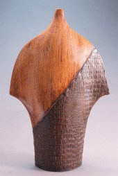 FAUX WOOD GRAIN COMPOSITE AND