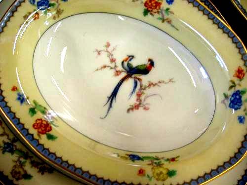 HAVILAND-LIMOGES Dinnerware