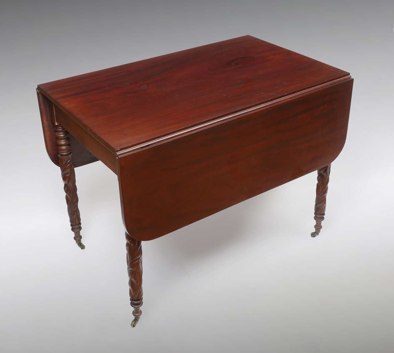 FEDERAL CARVED MAHOGANY DROPLEAF