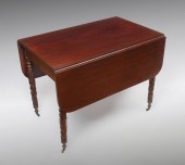 FEDERAL CARVED MAHOGANY DROPLE