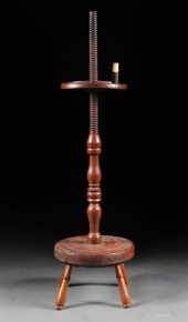 Federal cherrywood adjustable