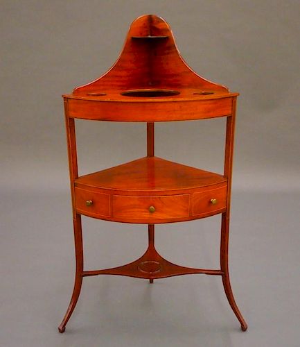 FEDERAL CORNER BASIN STANDA late
