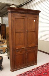 FEDERAL COUNTRY WALNUT CORNER