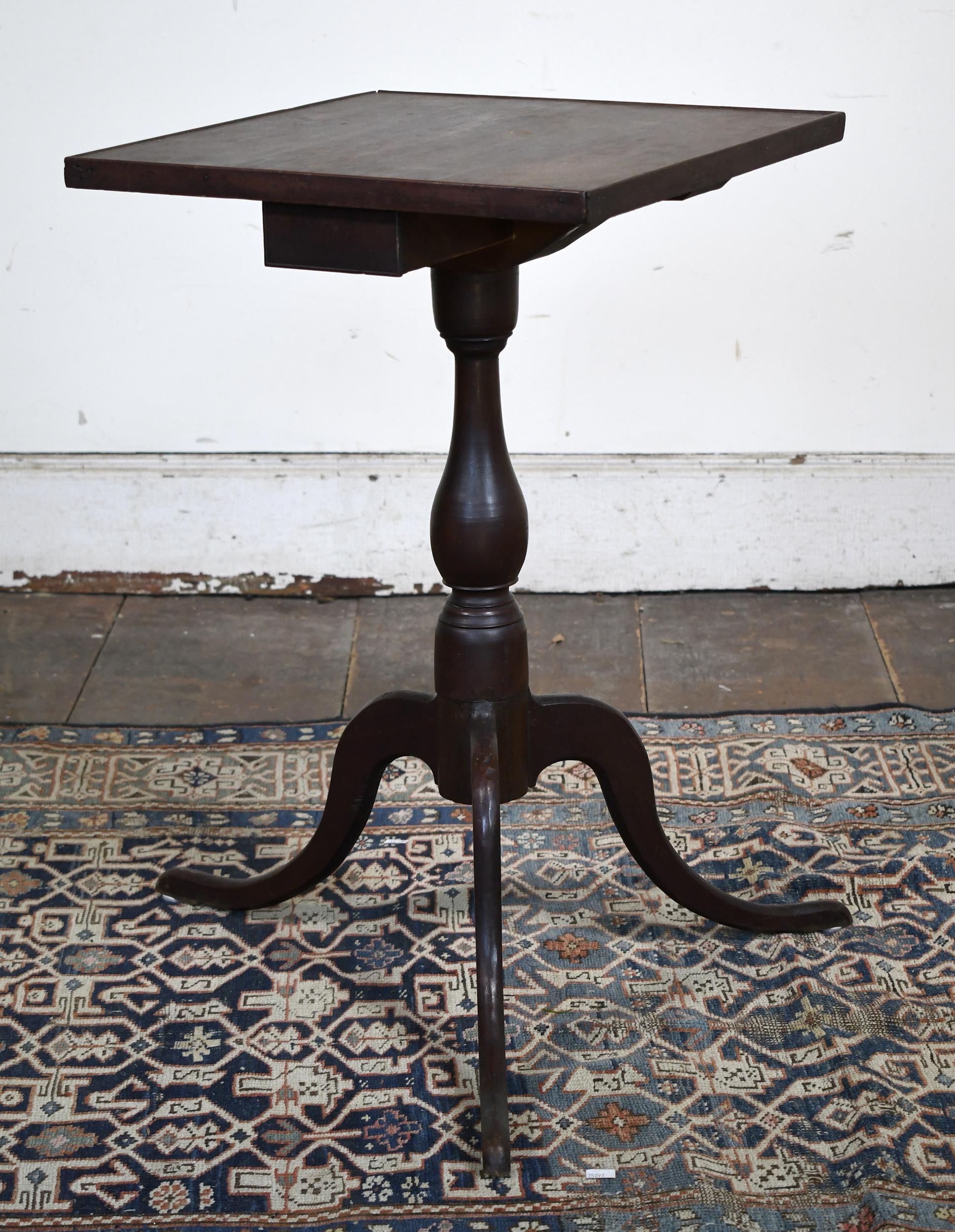 FEDERAL CT. CHERRY CANDLESTAND