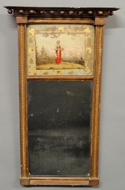 Federal gilt framed mirror c.1820