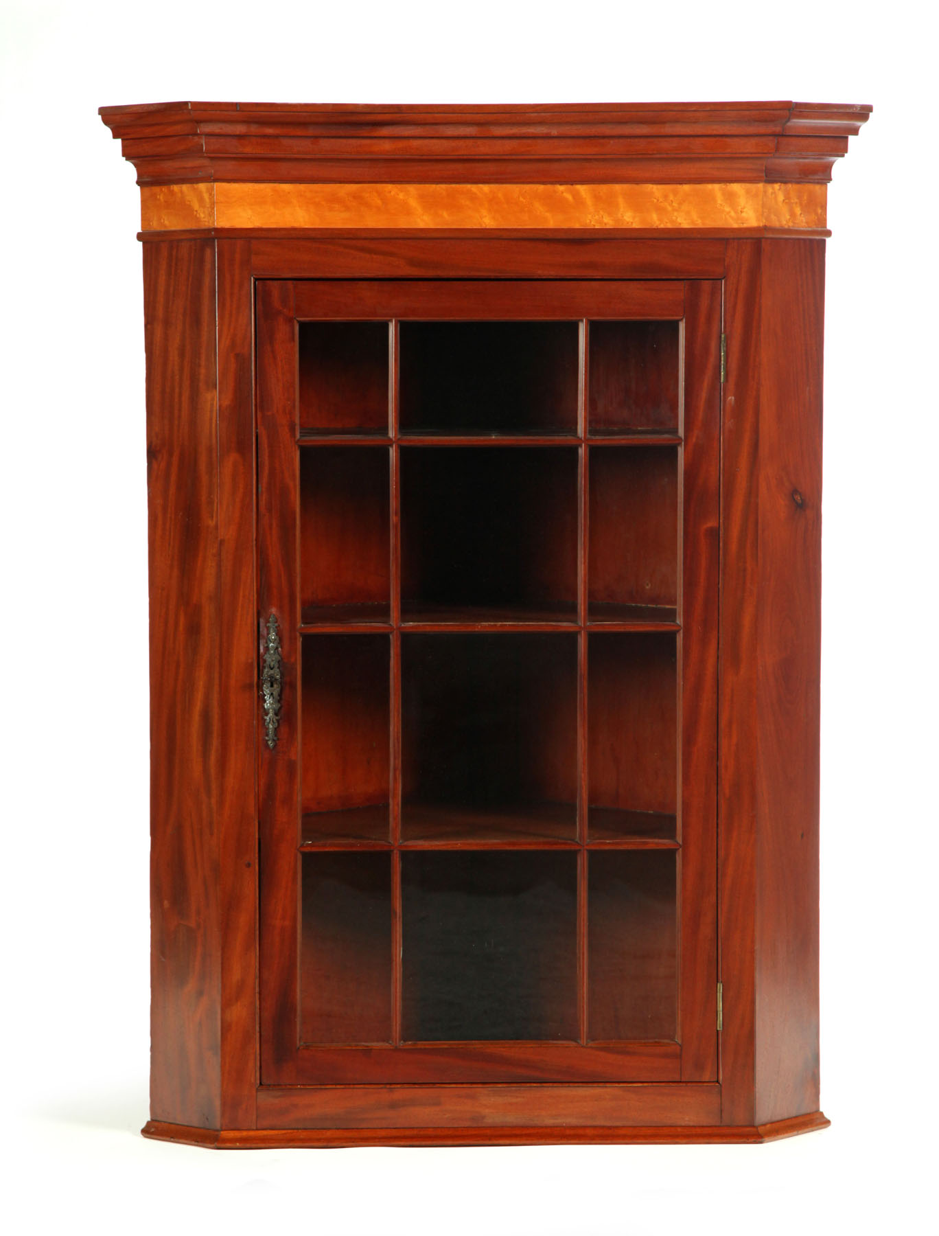 ***FEDERAL HANGING CORNER CUPBOARD.