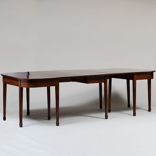 FEDERAL MAHOGANY EXTENSION DINING