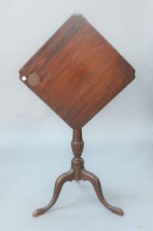 FEDERAL MAHOGANY KETTLE STAND