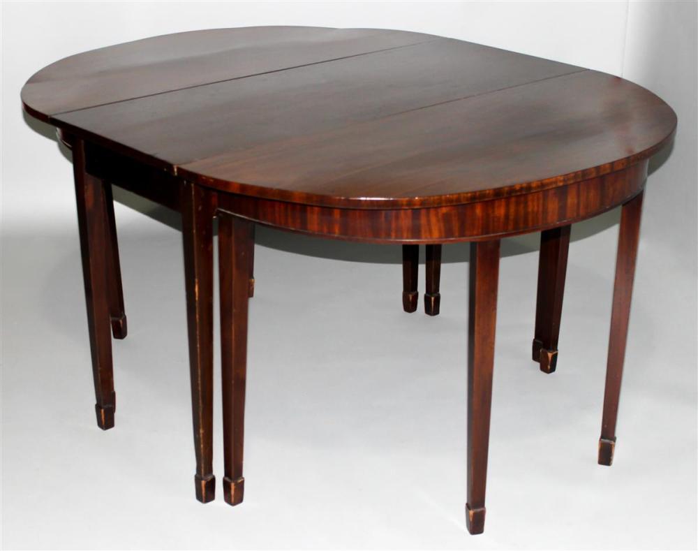 FEDERAL MAHOGANY OVAL DINING