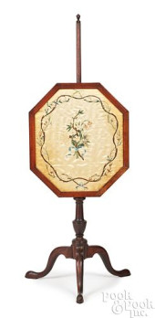 FEDERAL MAHOGANY POLE SCREEN,