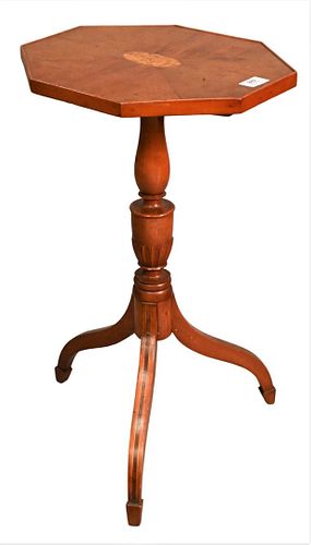 FEDERAL MAHOGANY TILT TOP CANDLE