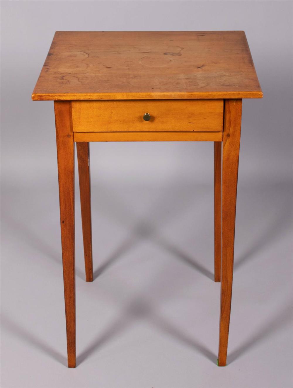 FEDERAL MAPLE SIDE TABLEFEDERAL
