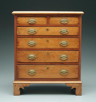 Federal miniature chest, bird's-eye